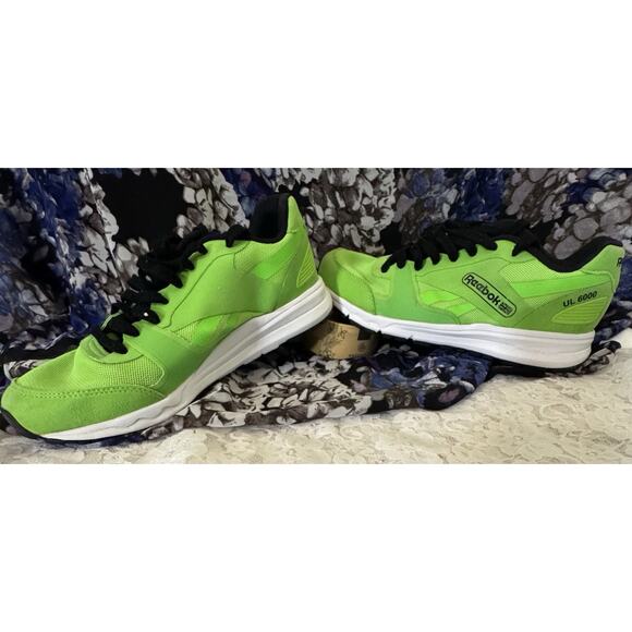 Reebok UL 6000 Classic Solar Green Black/White, Size 8 - Picture 3 of 13